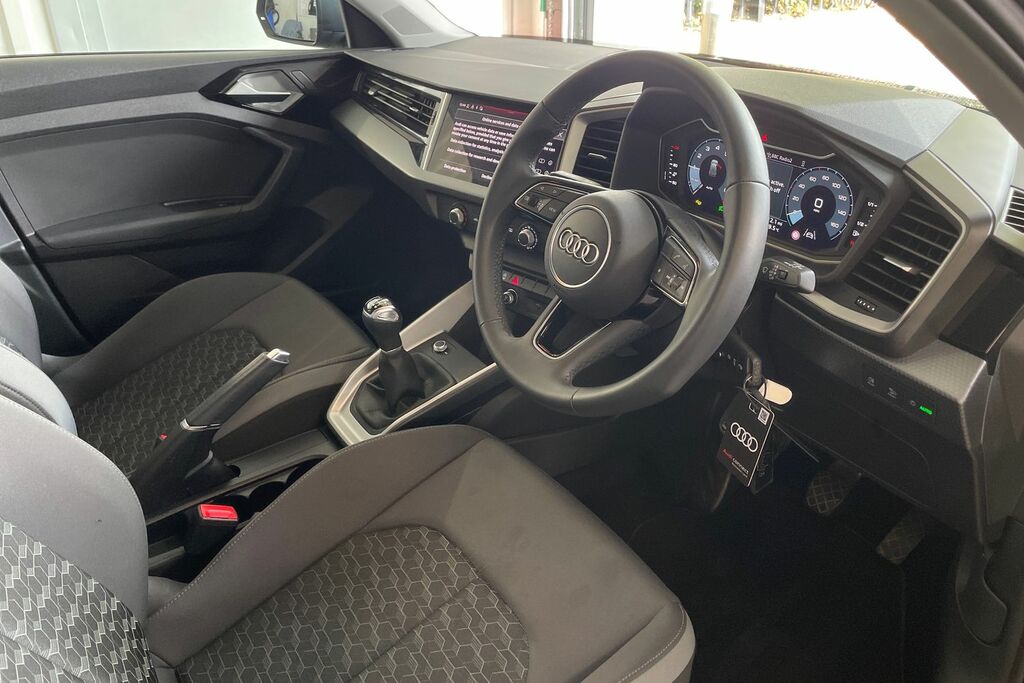 Audi A1 1.0 Tfsi 30 S Line Sportback S Tronic E FY75WMZ Black #26