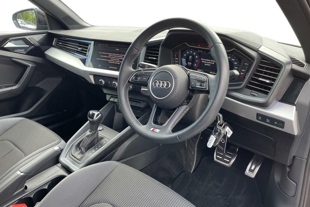 Audi A1 Audi A1 Sportback S Line 35 Tfsi 150 Ps S Tronic Black #6