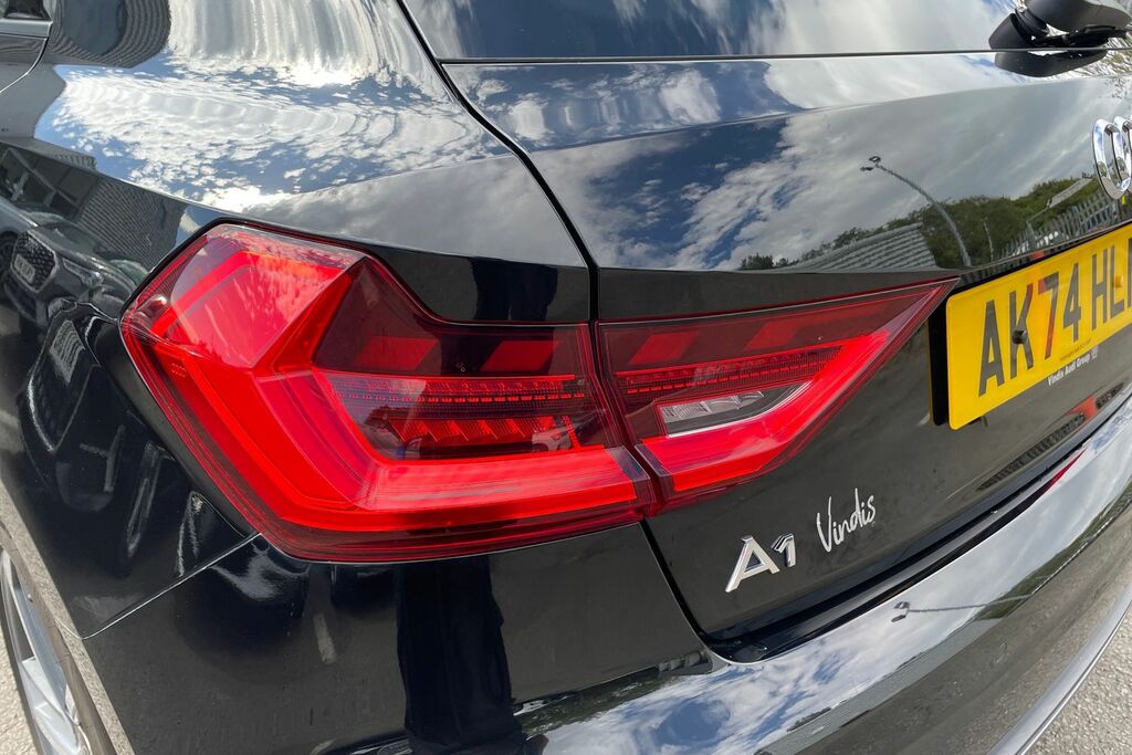 Audi A1 25 Tfsi Sport S Tronic White #30