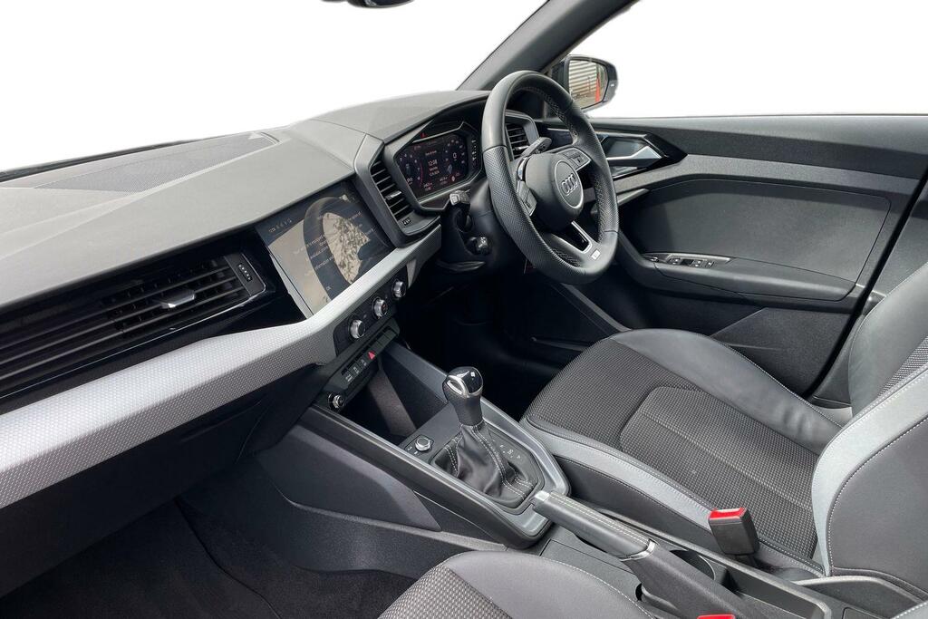 Audi A1 Audi A1 Sportback S Line 35 Tfsi 150 Ps S Tronic Black #2