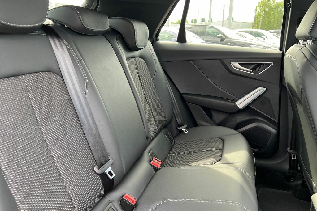 Audi Q2 30 Tfsi 116 Sport 2025 Silver #13