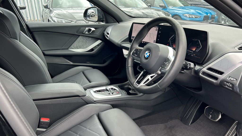 BMW 1 Series 120 M Sport #6