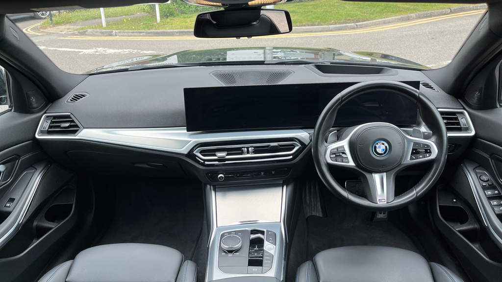 BMW 3 Series 330E Xdrive M Sport Saloon #4