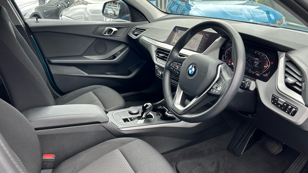 BMW 1 Series 118I Se #6
