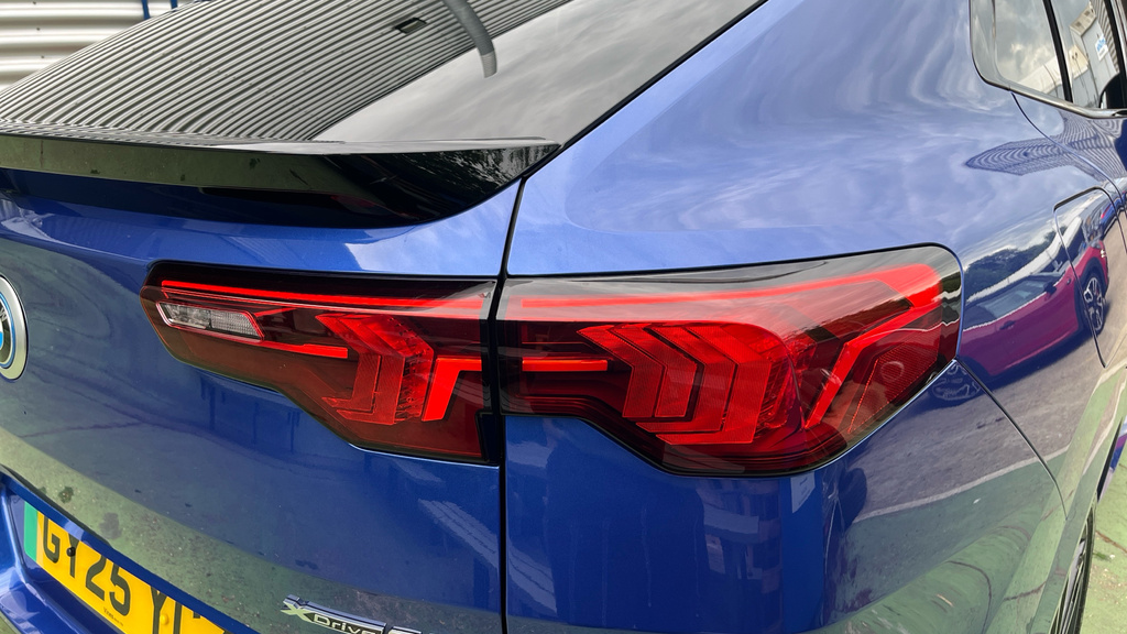 BMW iX2 M Sport Red #22
