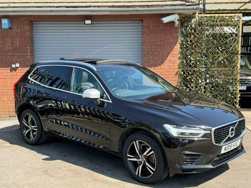Volvo XC60 2.0H T8 Twin Engine Black