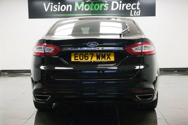 Ford Mondeo 2.0 Tdci Vignale Hatchback Powershift E EO67WMX Black #2