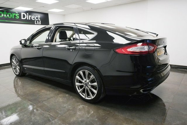 Ford Mondeo 2.0 Tdci Vignale Hatchback Powershift E EO67WMX Black #6