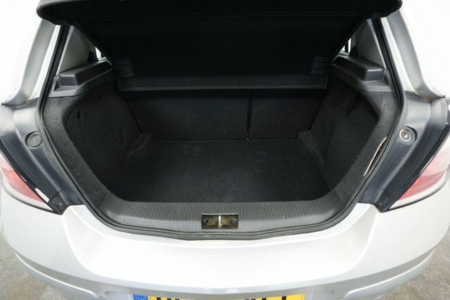 Vauxhall Astra 1.9 Cdti 16V Design Silver #8
