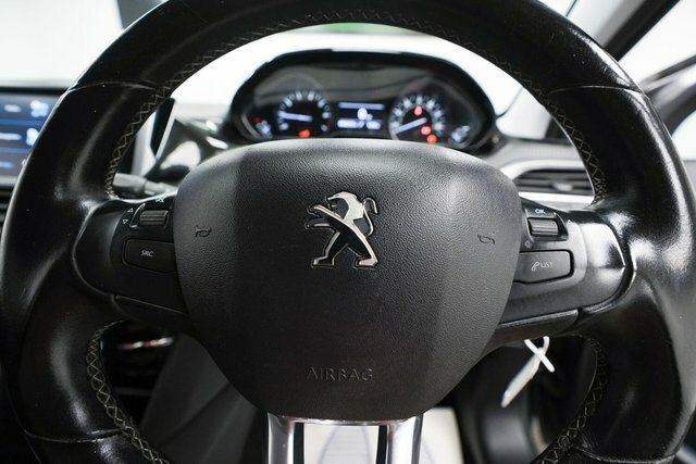 Peugeot 208 1.2 Puretech 110 Tech Edition Eat6 White #21