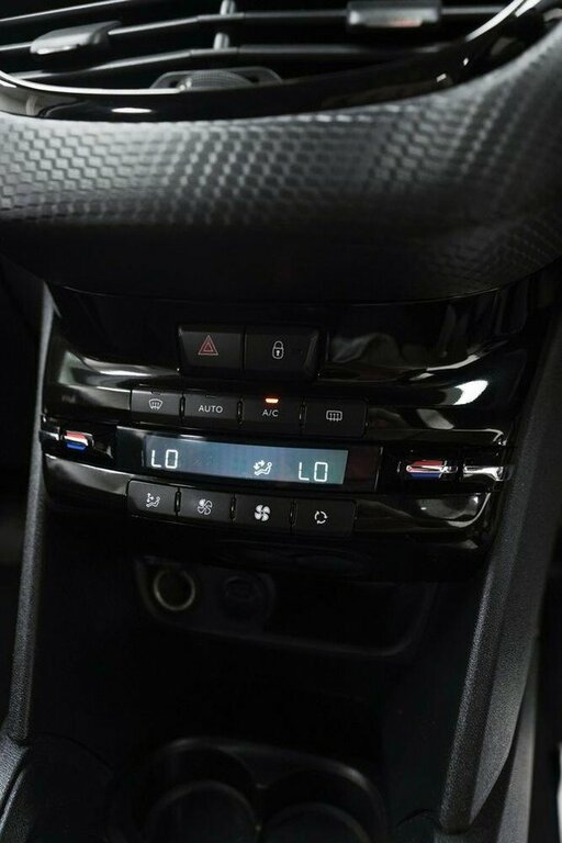 Peugeot 208 1.2 Puretech 110 Tech Edition Eat6 White #11