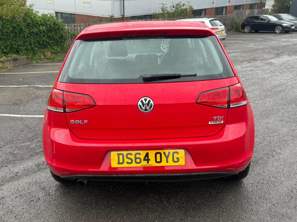 Volkswagen Golf 1.6 Tdi Bluemotion Tech Match Euro 5 Ss DS64OYG Red #4