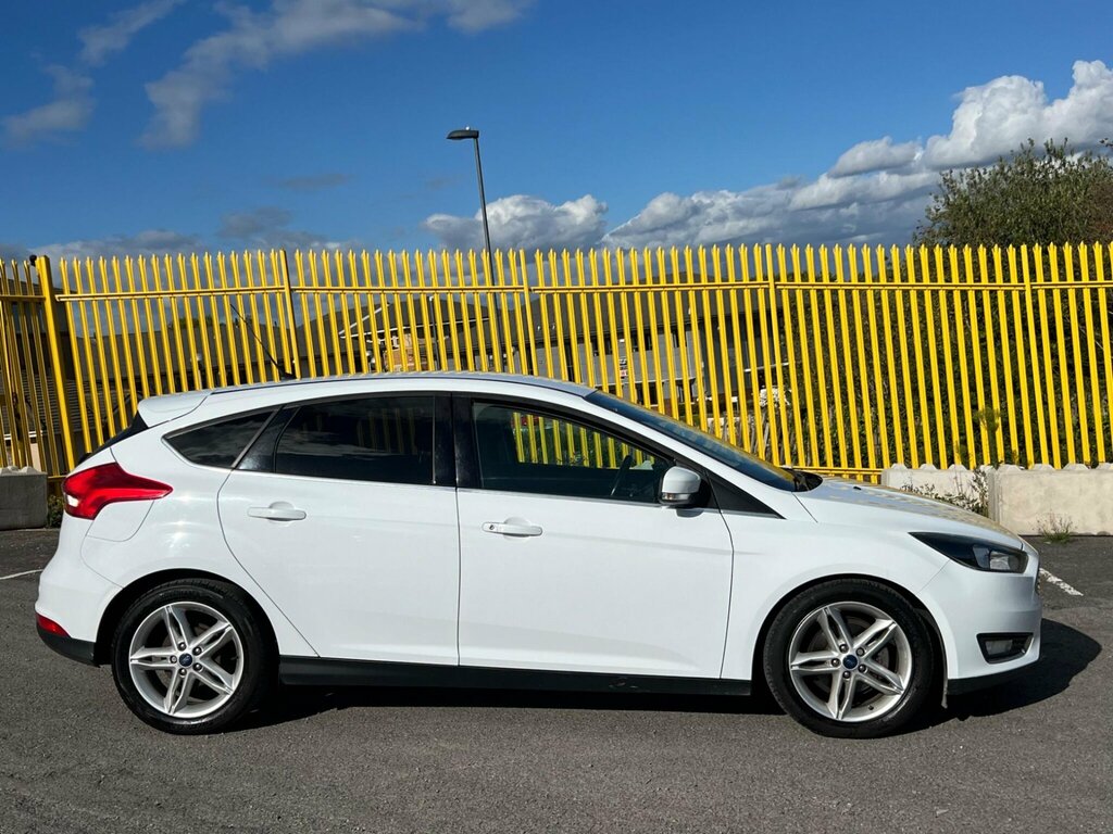 Ford Focus 1.5 Tdci Titanium Euro 6 Ss White #5