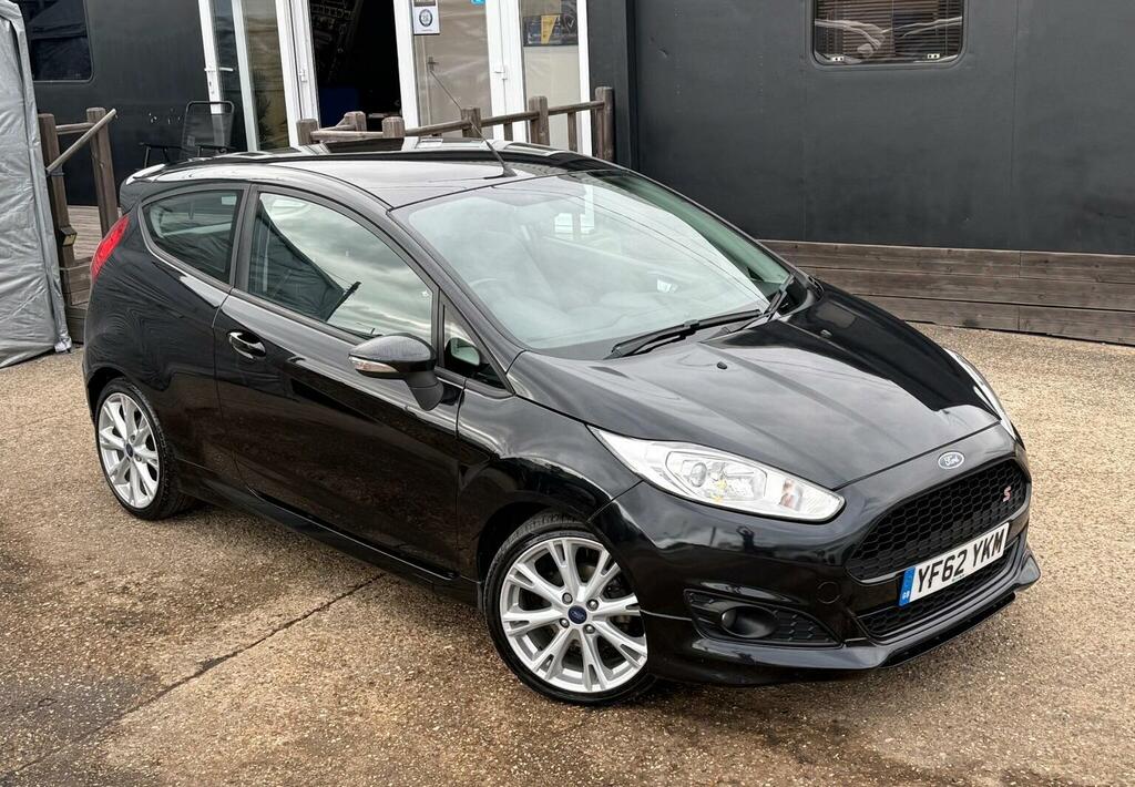 Ford Fiesta 1.0T Ecoboost Zetec S Euro 5 Ss Black #2