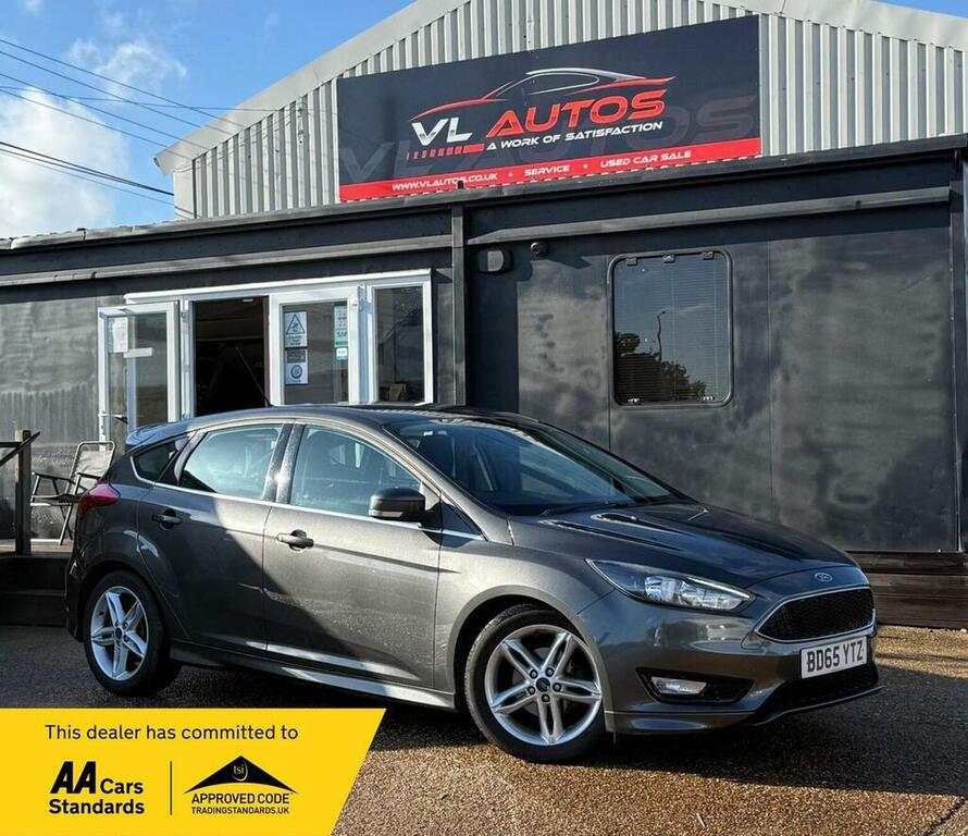 Ford Focus 1.0T Ecoboost Zetec S Euro 6 Ss Grey