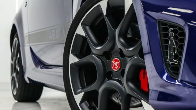 Abarth 595 1.4 T-jet Competizione Hatchback Blue #4