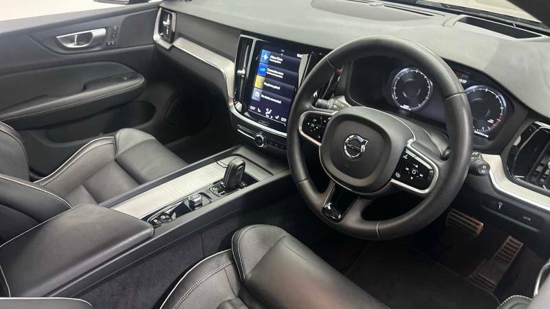 Volvo V60 B5 Mild Hybrid R-design - 2022 22 Grey #4