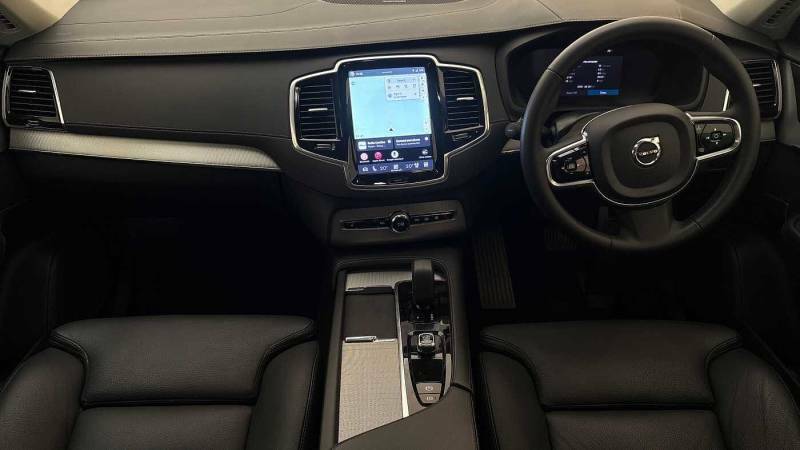 Volvo XC90 B5 Awd Mild Hybrid Plus Dark Black #6