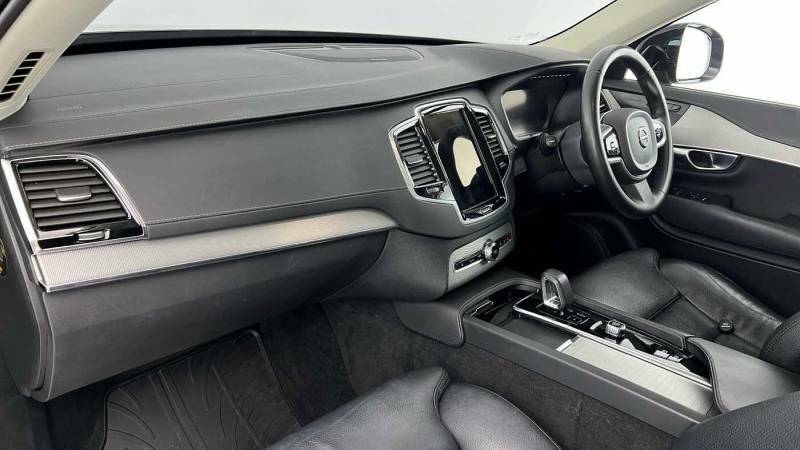Volvo XC90 B5 Awd Mild Hybrid Plus Dark Black #6