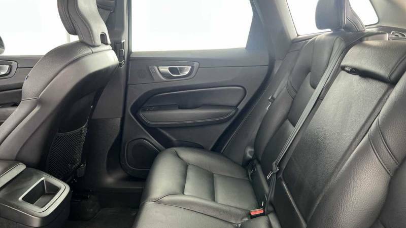 Volvo XC60 Plus Dark Silver #7