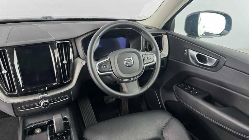 Volvo XC60 Plus Dark Silver #8