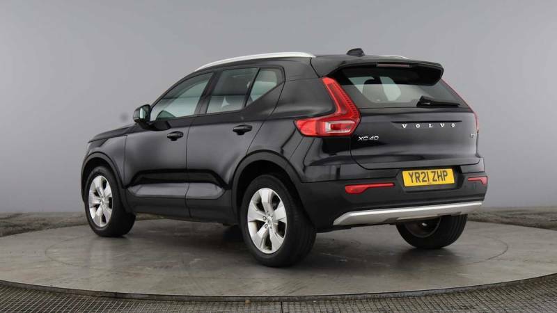 Volvo XC40 T3 Momentum Black #3