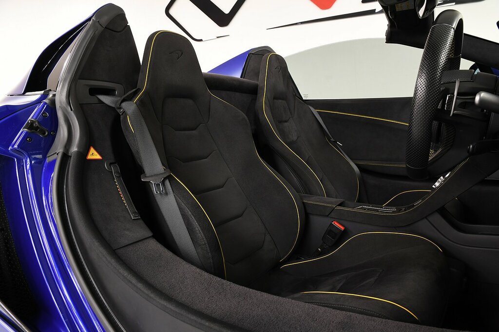 McLaren 650S Convertible Blue #7