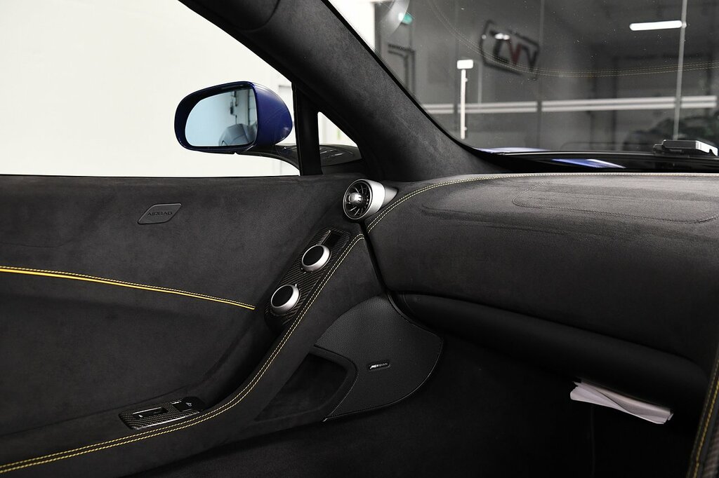 McLaren 650S Convertible Blue #15
