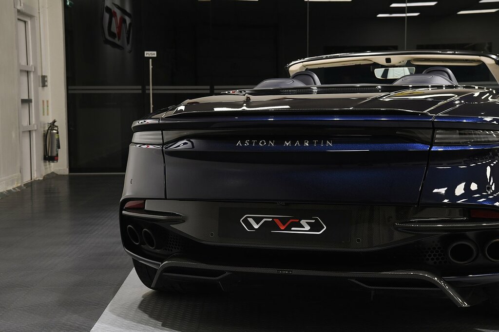 Aston Martin DBS 5.2 V12 Biturbo Superleggera Coupe Silver #39
