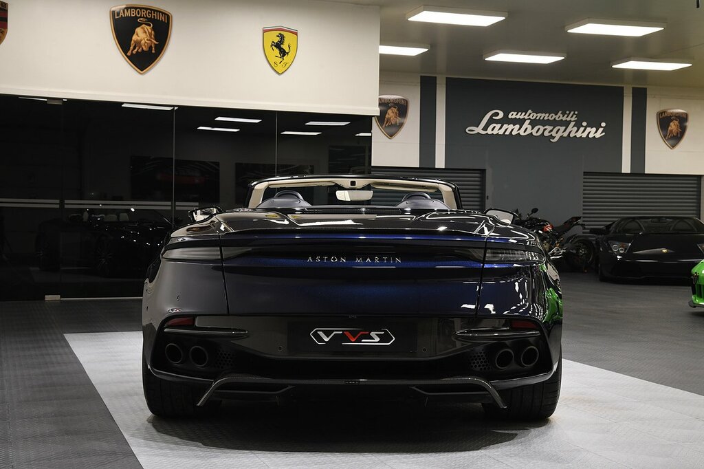 Aston Martin DBS 5.2 V12 Biturbo Superleggera Coupe Silver #38