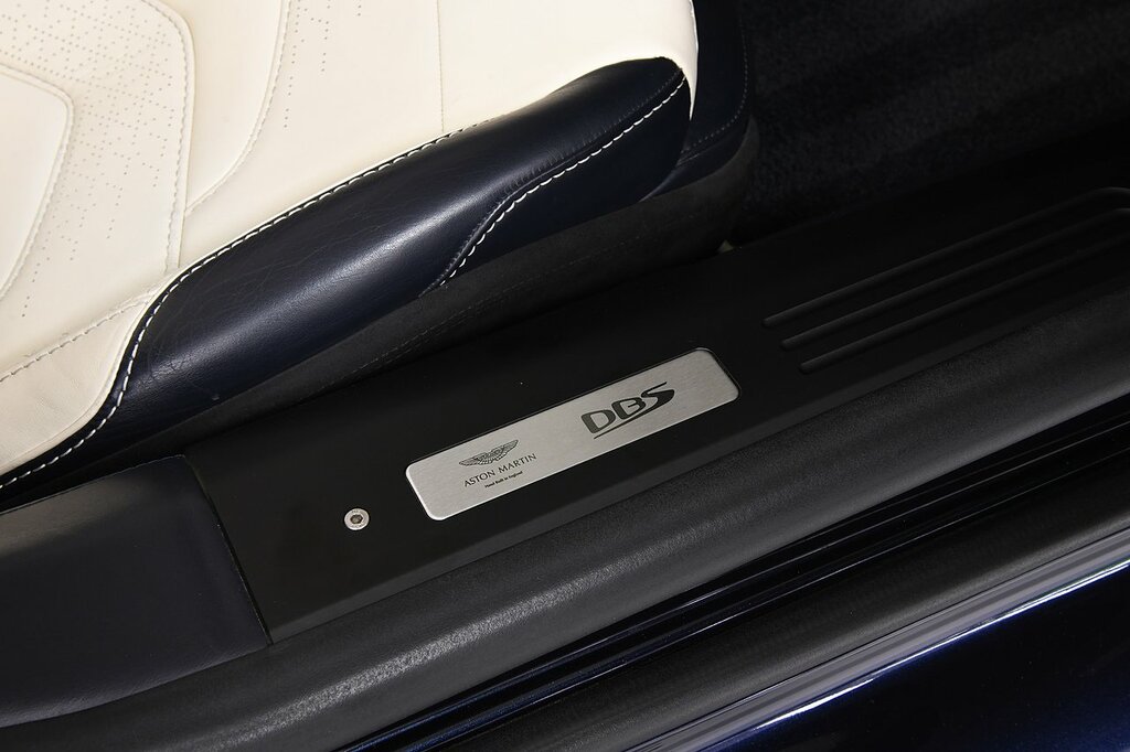 Aston Martin DBS 5.2 V12 Biturbo Superleggera Coupe Silver #20