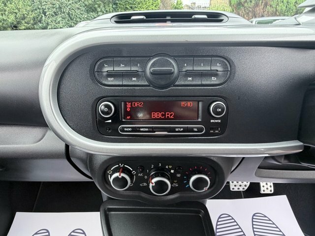 Renault Twingo 0.9 Tce Iconic Start Stop Black #11