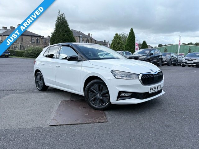 Skoda Fabia Mpi Colour Edition Hatchback White