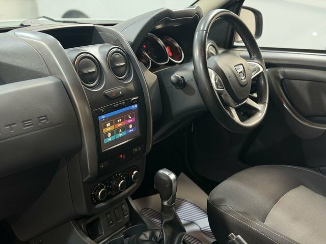 Dacia Duster 1.6 Sce 115 Air 4X4 Blue #37