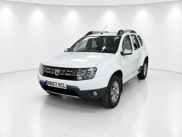 Dacia Duster Dci Laureate Suv White #2