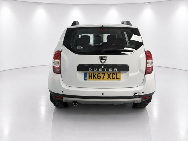 Dacia Duster Dci Laureate Suv White #4