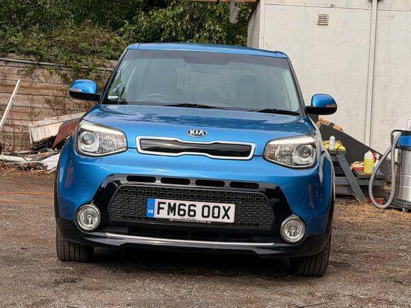 Kia Soul 1.6 Crdi Urban Dct Euro 6 Blue #6