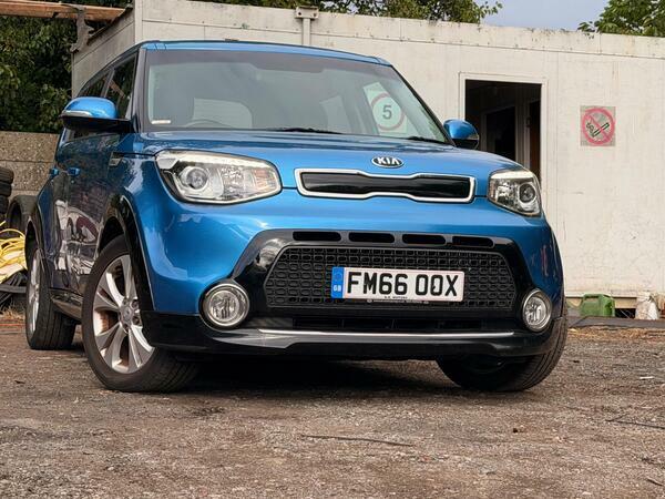 Kia Soul 1.6 Crdi Urban Dct Euro 6 Blue #4