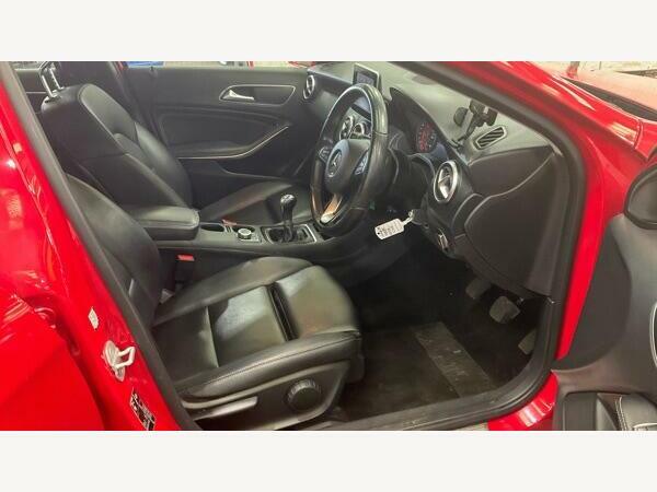 Mercedes-Benz A Class 1.5 A180d Se Executive Euro 6 Ss Red #5