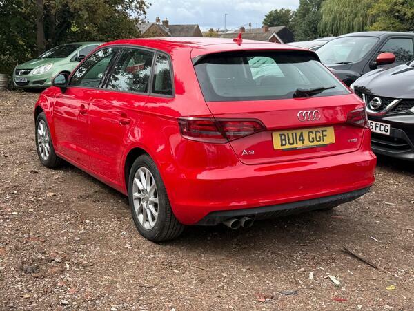 Audi A3 1.4 Tfsi Cod Se Sportback Euro 6 Ss Red #2
