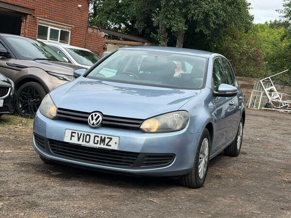 Volkswagen Golf 1.6 Tdi 105 Bluemotion Tech Match Red #3