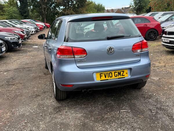 Volkswagen Golf 1.6 Tdi 105 Bluemotion Tech Match Red #16
