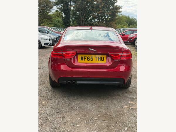 Jaguar XE 2.0L R-sport 178 Bhp Black #11