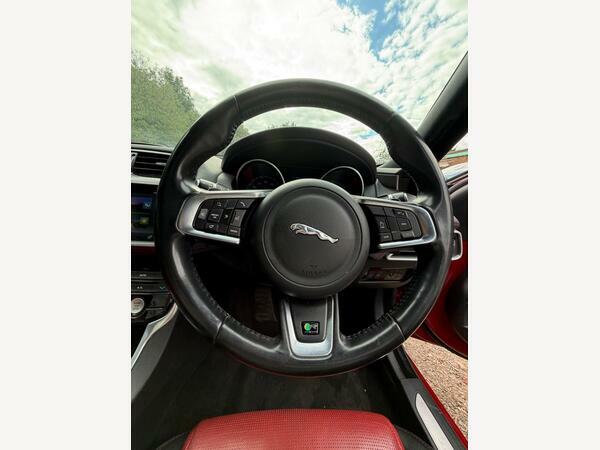 Jaguar XE 2.0L R-sport 178 Bhp Black #26
