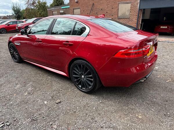 Jaguar XE 2.0L R-sport 178 Bhp Black #18