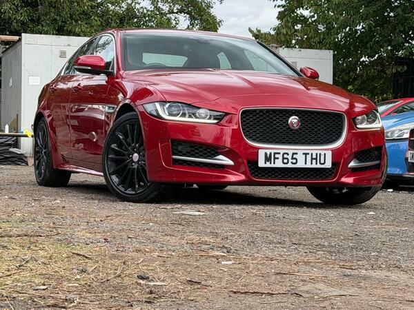 Jaguar XE 2.0L R-sport 178 Bhp Black #16