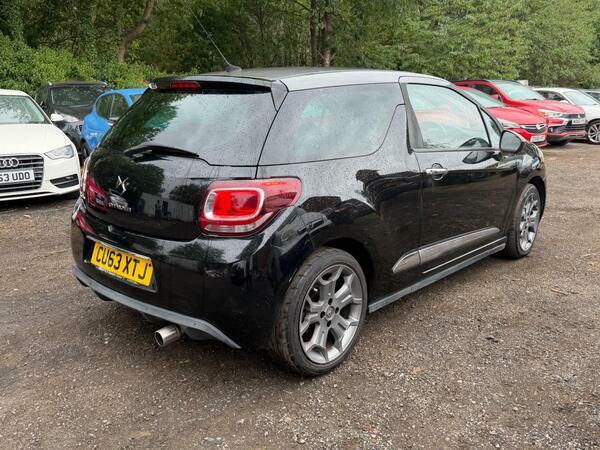 Citroen DS3 1.6 E-hdi Airdream Dstyle Euro 5 Ss White #10