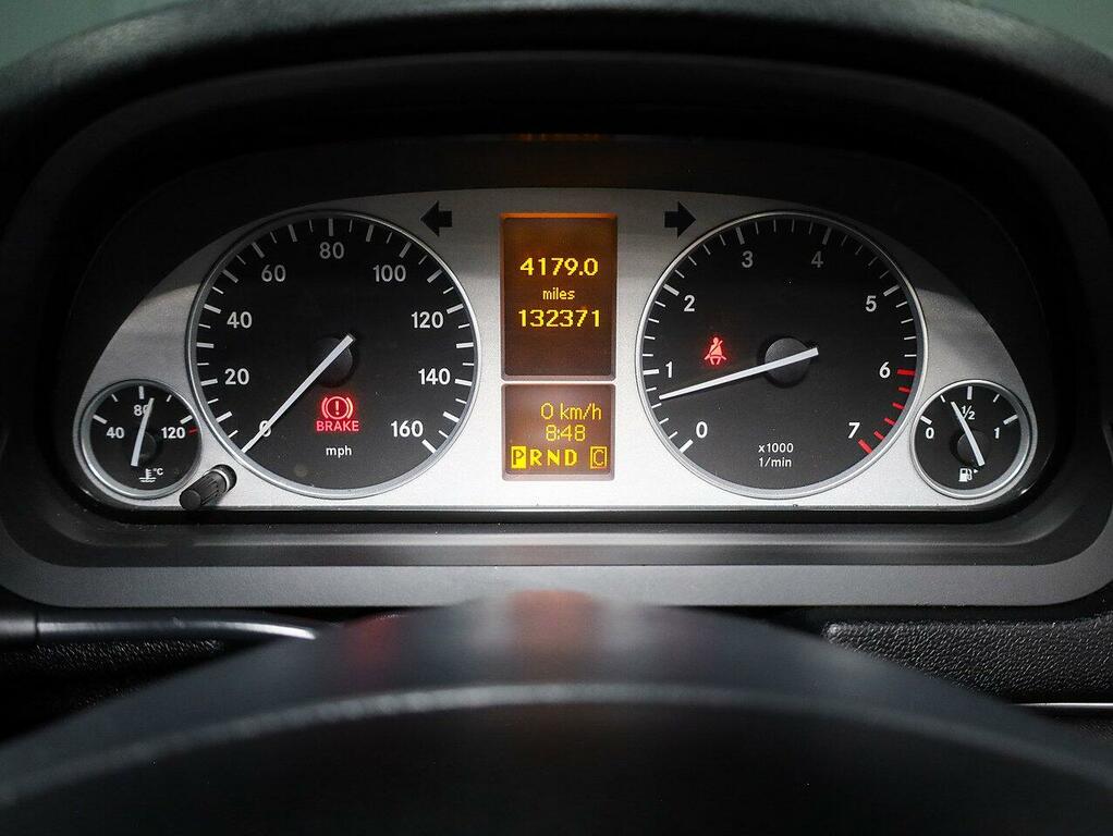 Mercedes-Benz B Class Sport Black #16