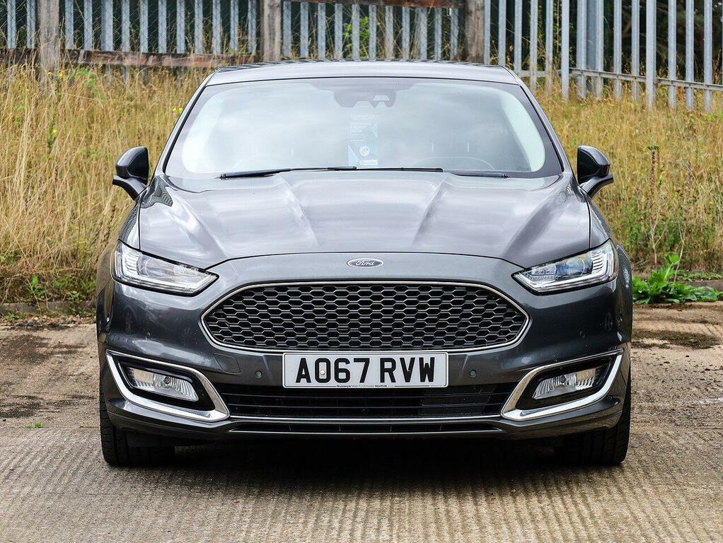 Ford Mondeo Tdci Vignale Hatchback Grey