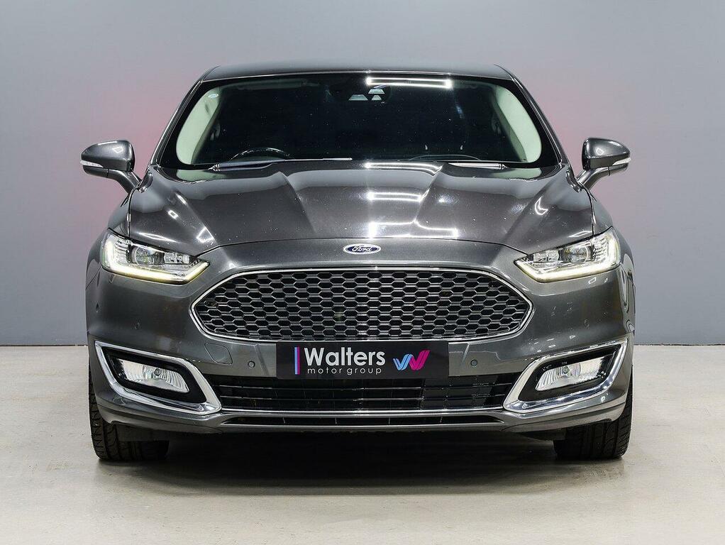 Ford Mondeo Tdci Vignale Hatchback Grey